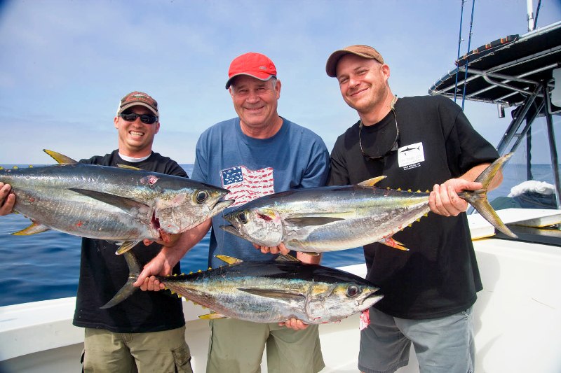 Rates/Charters On The Fly Fishing Charters